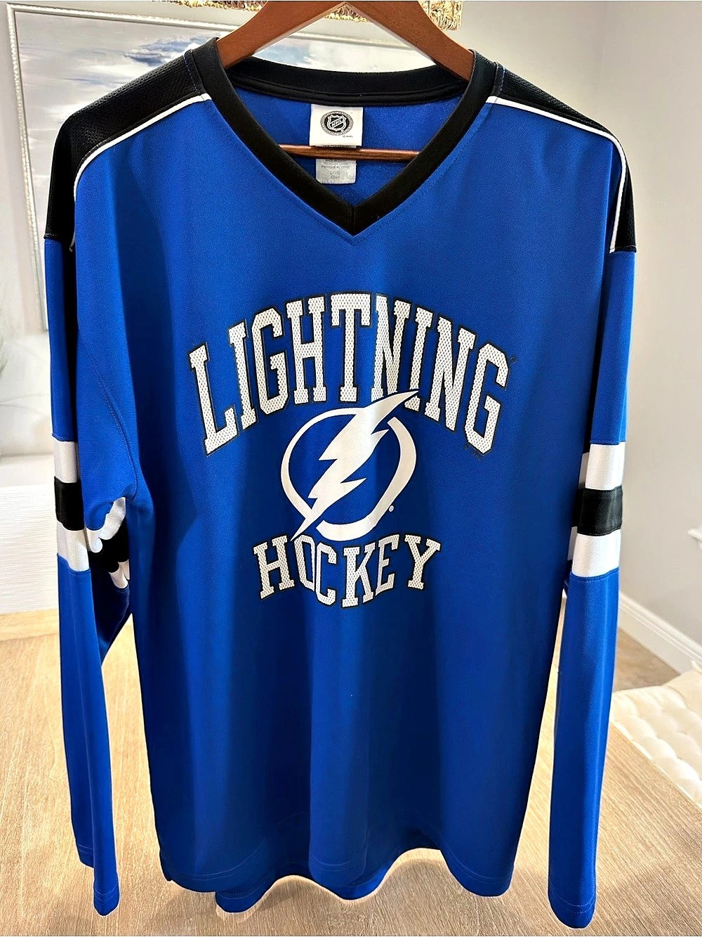NHL Tampa Bay Lightning Hockey Jersey Blue Hockey Jersey Size Large